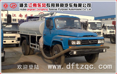 東風(fēng)尖頭吸糞車(chē)